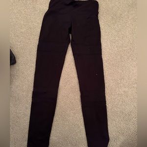 Black mesh stripped leggings